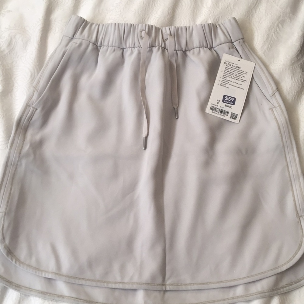 Lululemon On the Fly Skirt